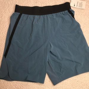 Nike Flex Tech Pack shorts